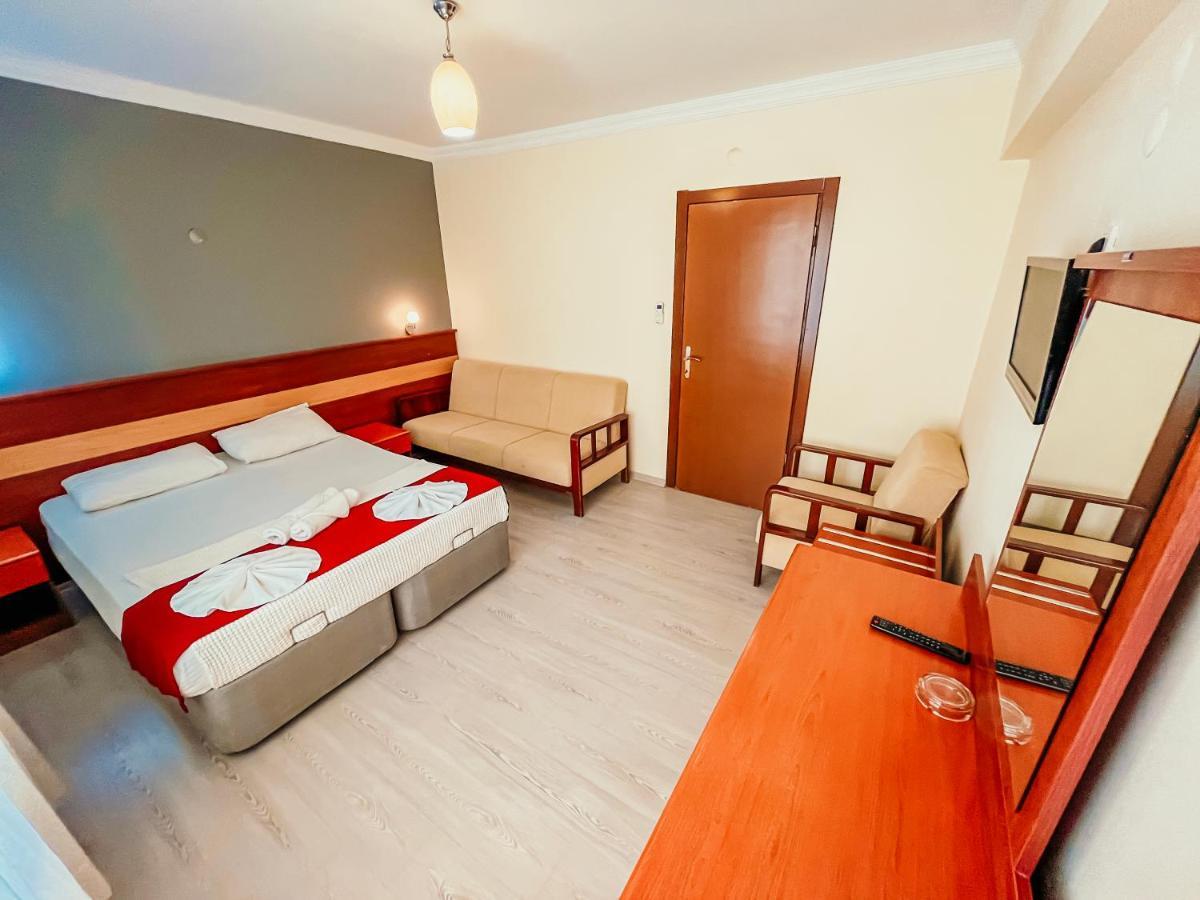 Hotel First Class דידים מראה חיצוני תמונה