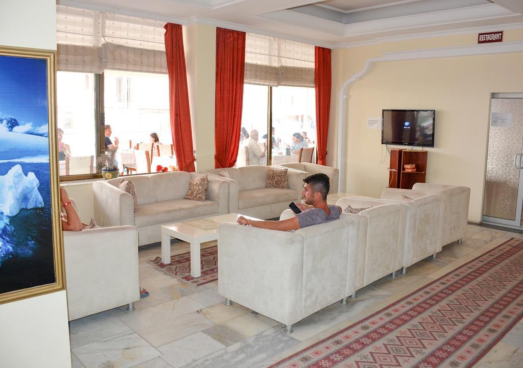 Hotel First Class דידים מראה חיצוני תמונה