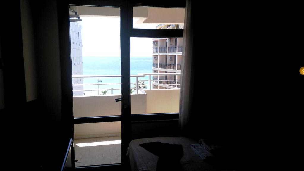 Hotel First Class דידים מראה חיצוני תמונה