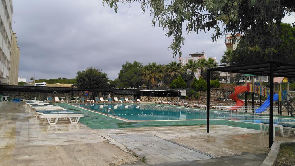 Hotel First Class דידים מראה חיצוני תמונה